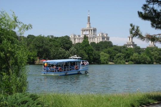 Bucarest: il metrò nel verde