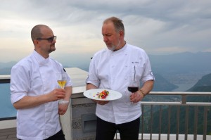 "Fiore di Pietra", lo chef Luca Bassan a destra e il pasticcere Paolo Poletti