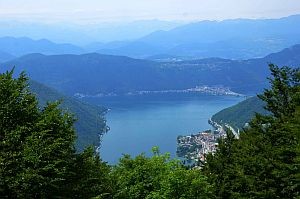 Il Lago Ceresio dalla Ferrovia Monte Generoso