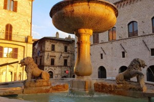 Assisi, Piazza Grande