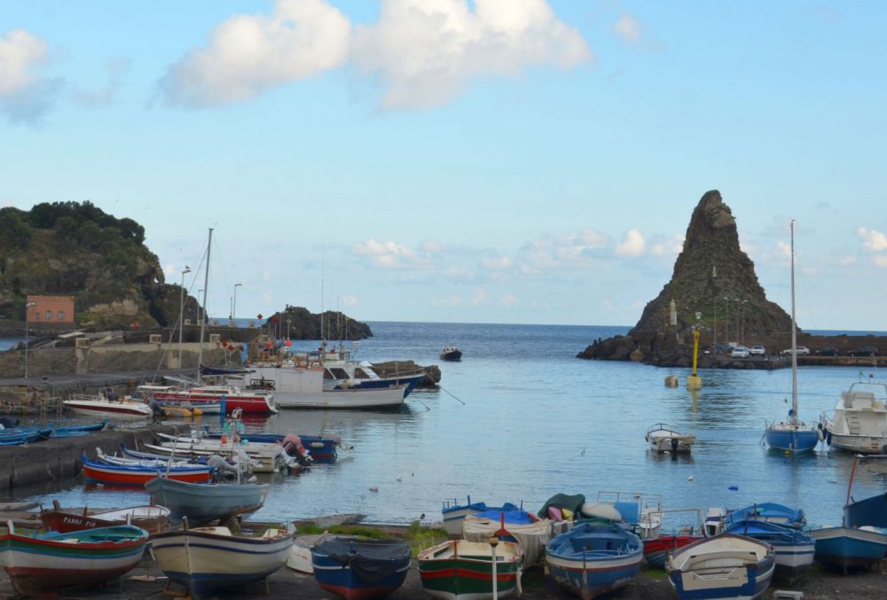 Aci Trezza e le isole dei Ciclopi