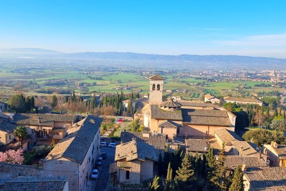 Fontebella Palace di Assisi: vista stupenda e cibi squisiti